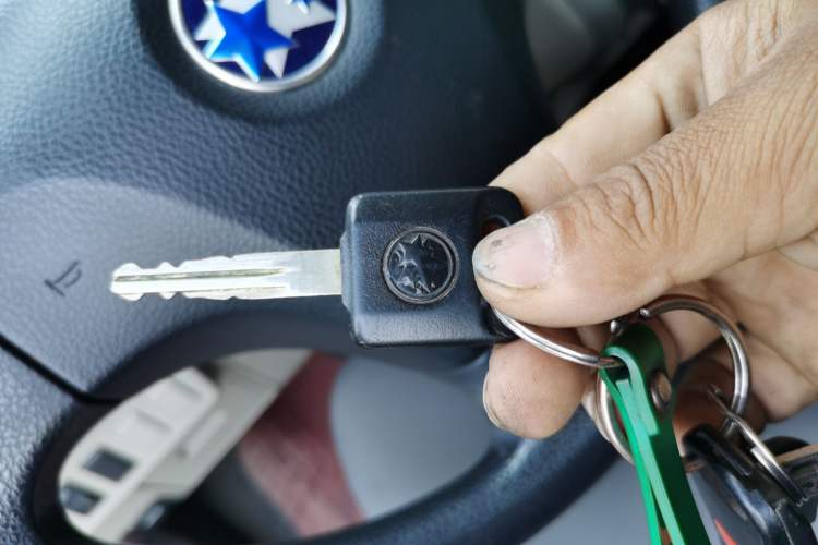 Used Venucia R50 2015 1.6L Automatic Fashion Edition
