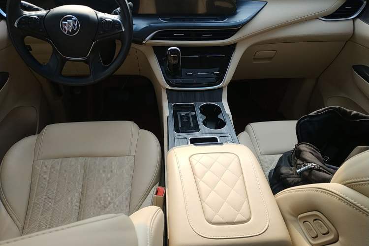 Used Buick GL8 2022 ES Land Cruiser 653T Luxury Model
