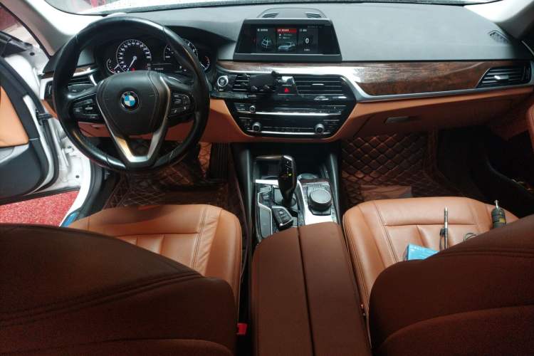 Used BMW 5 Series 2018 528Li Launch Special Edition
