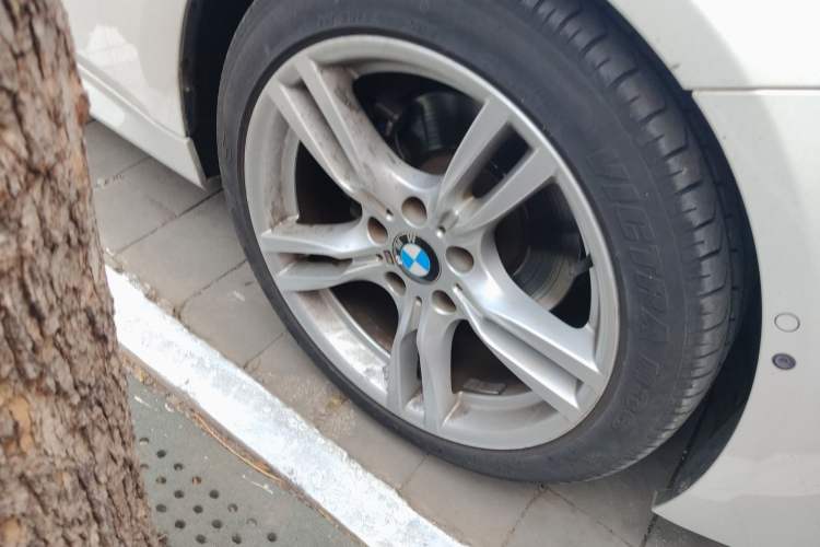 Used BMW 3 Series 2014 328i M Sport Edition Exterior 7