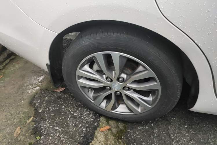 Used Buick GT 2019 18T Automatic Connected Elite Model China VI Standard
