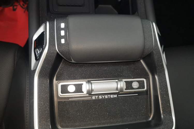 Used Deepal G318 2024 Four-Wheel Drive Comfort Edition
