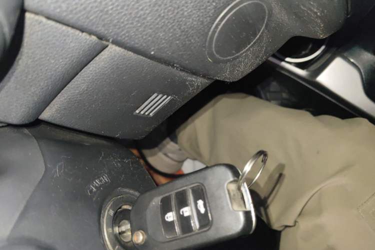 Used Honda Fit 2016 1.5L SES CVT Fashion Sunroof Edition Interior 1