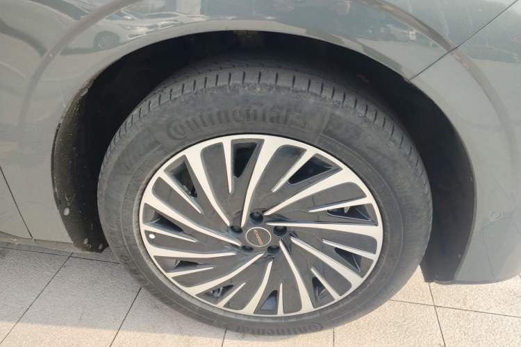 Used EXEED Star Era ET 2025 Extended-Range 265 Pro Two-Wheel Drive High-Speed Driver Assistance
