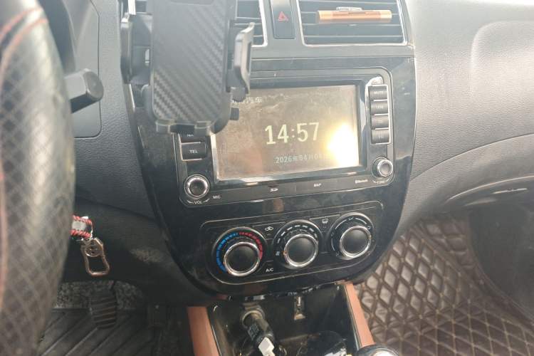 Used FORTHING Joyear X5 2015 1.6L Manual Luxury Model