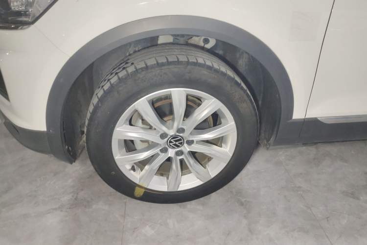 Used Volkswagen T-ROC 2021 280TSI DSG Two-Wheel Drive Elite Connect Edition
