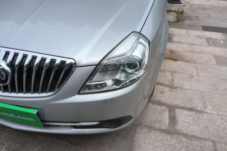 Used Buick Excelle 2013 1.5L Automatic Classic Model
