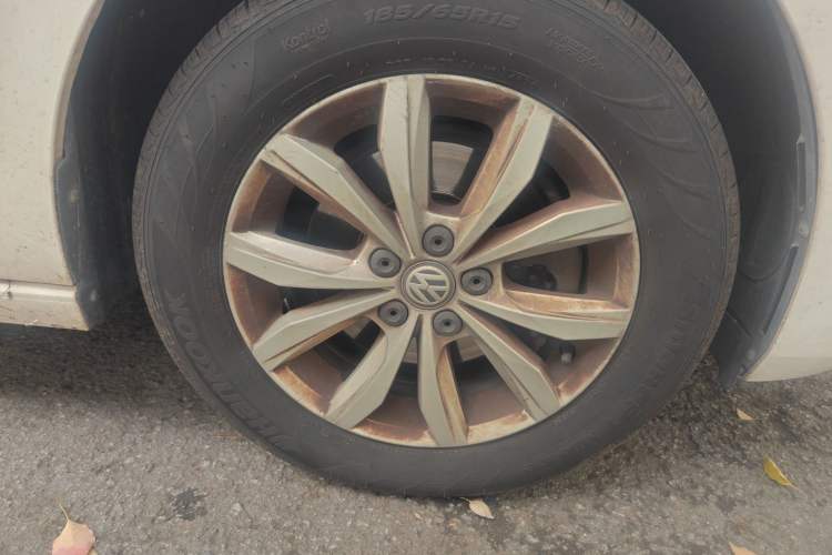 Used Volkswagen Polo 2019 Plus 1.5L Automatic Colorful Technology Edition Right Front Wheel Hub