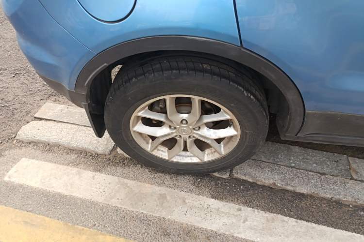 Used Land X7 2015 2.0T Panoramic Luxury Edition
