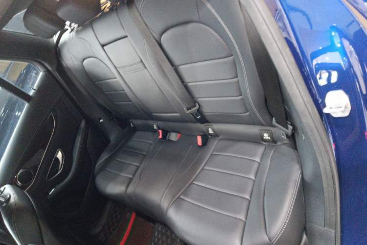 Used Mercedes-Benz GLC 2017 GLC 260 4MATIC Luxury Model