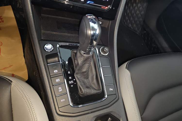 Used Volkswagen Bora 2023 300TSI DSG Prestige Edition