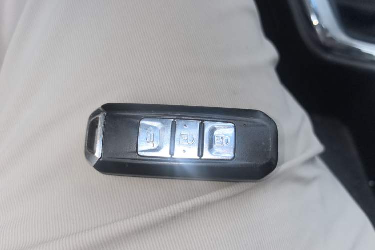 Used Baojun 560 2015 1.8L manual luxury version