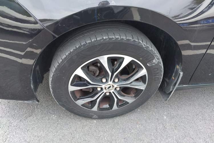 Used FORTHING Joyear S50 2017 1.5L Manual Luxury Model
