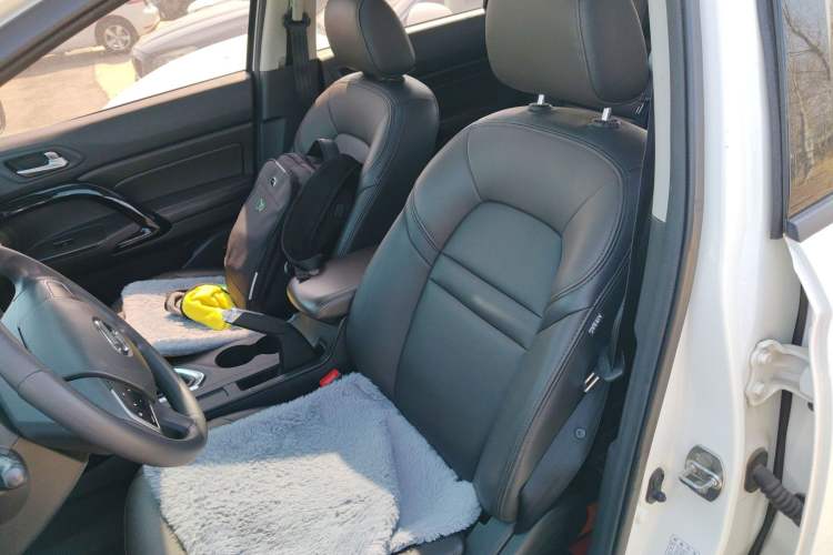 Used GAC Trumpchi GS4 2017 200T Manual Two-Wheel Drive Elite Edition Left Front Seat