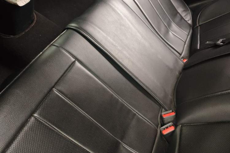 Used Nissan Kicks 2019 1.5L Manual Cool Edition