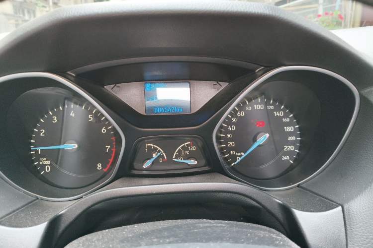 Used Ford Focus 2017 Hatchback 1.6L Automatic Fashion Edition Smart Drive Version