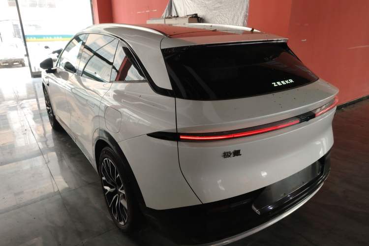 Used Zeekr 7X 2025 75 kWh Rear-Wheel Drive Intelligent Driving Version Exterior 2