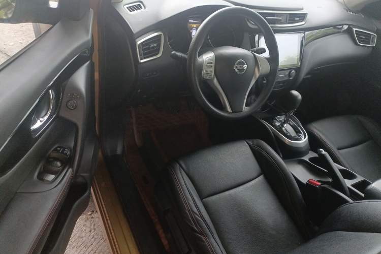 Used Nissan Qashqai 2016 2.0L CVT Elite Edition