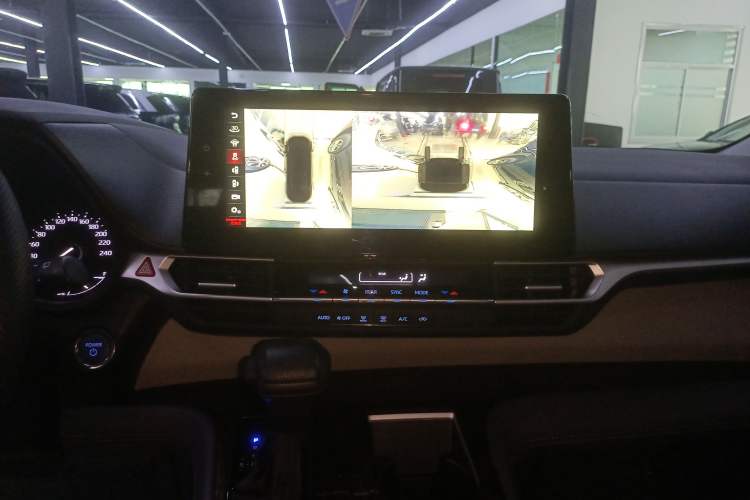 Used Toyota SIENNA 2021 2.5L Hybrid Comfort Edition