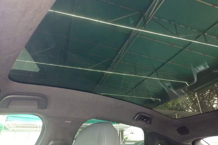 Used XPeng P7+ 2024 Long-Range Max Headliner