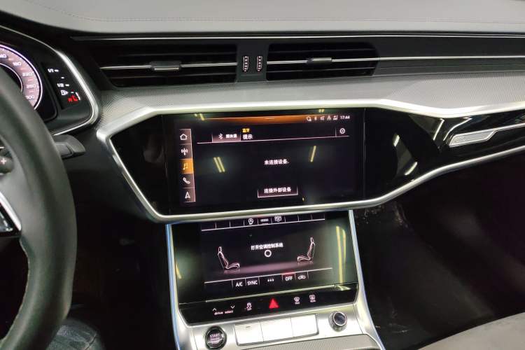 Used Audi A6L 2024 45 TFSI Prestige Dynamic Edition Audio And AC Panel