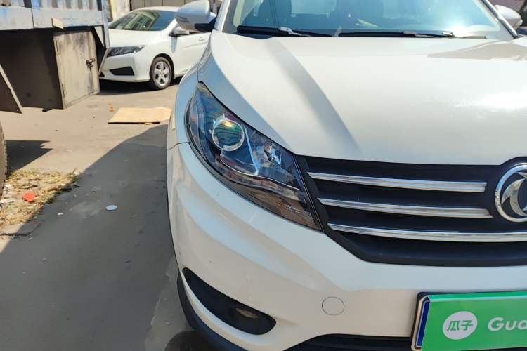 Used Dongfeng Fengon 580 2017 1.8L Manual Comfort Model Right Front Headlight