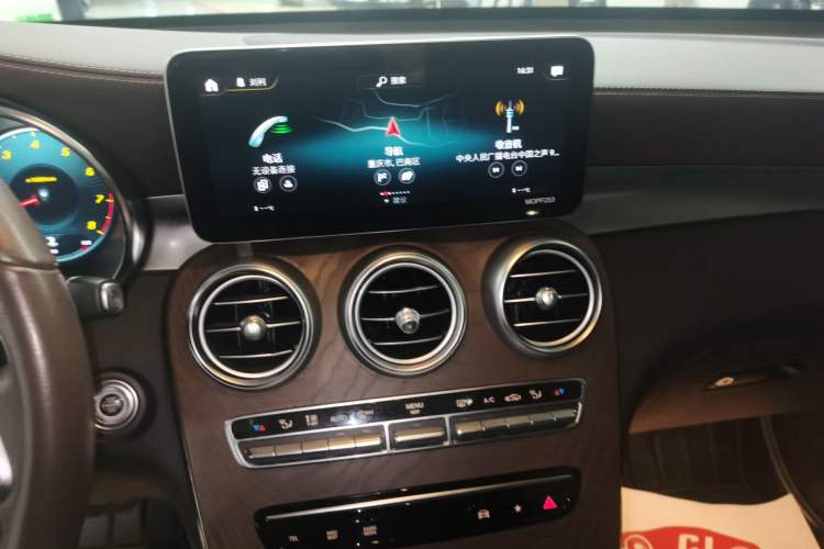 Used Mercedes-Benz GLC 2020 Facelift GLC 260 L 4MATIC Luxury Edition