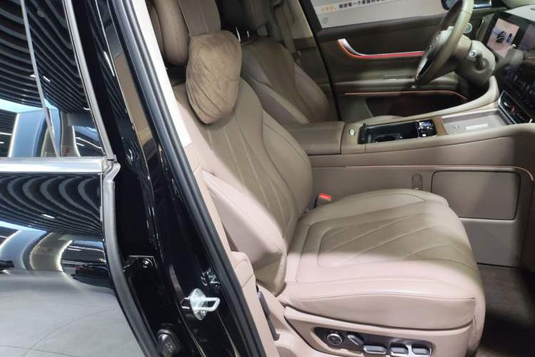 Used Hima AITO M9 2024 Range-Extended Ultra Version 52 kWh 5-Seater Model