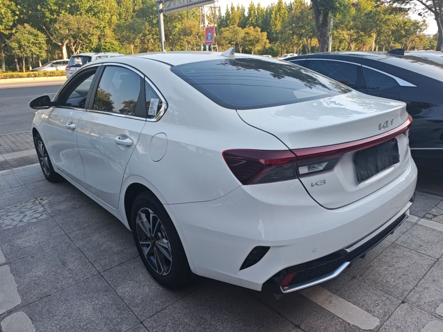 Kia K3 2024 1.5L CVT Comfort Plus Edition — снимка 4