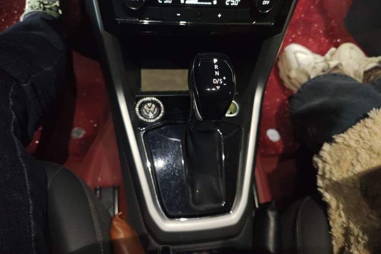 Used Volkswagen T-Cross 2020 280TSI DSG Luxury Edition Gear Lever