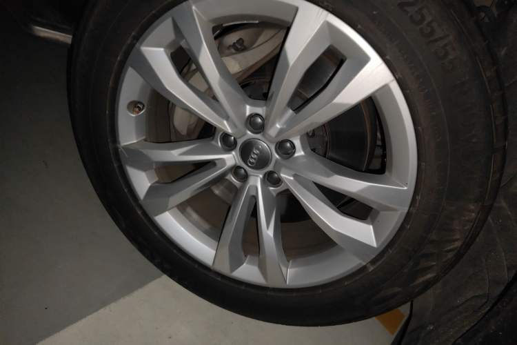 Used Audi Q7 2018 45 TFSI Technology Edition
