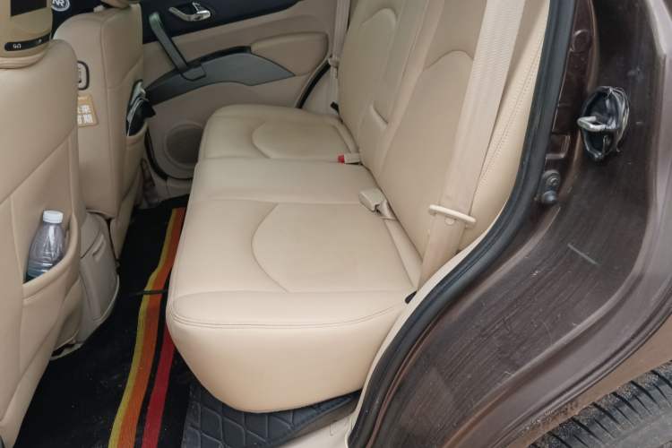 Used Haima Qishi 2012 2.0L Automatic Elegant Style