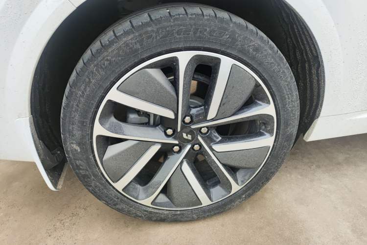 Used Li Auto L6 2024 Pro Model
