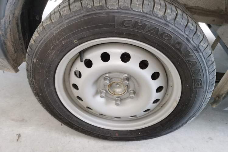 Used Foton Intelligent Blue Elf E7 2023 Pure Electric Van Flat Roof 2 Seats EVE Energy 41.86 kWh
