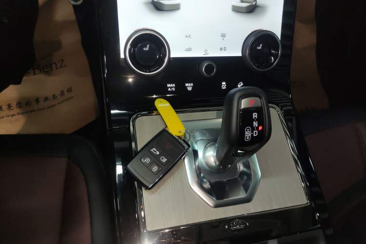 Used Land Rover Range Evoque 2021 Range Rover L 249 PS R-Dynamic SE Luxury Edition