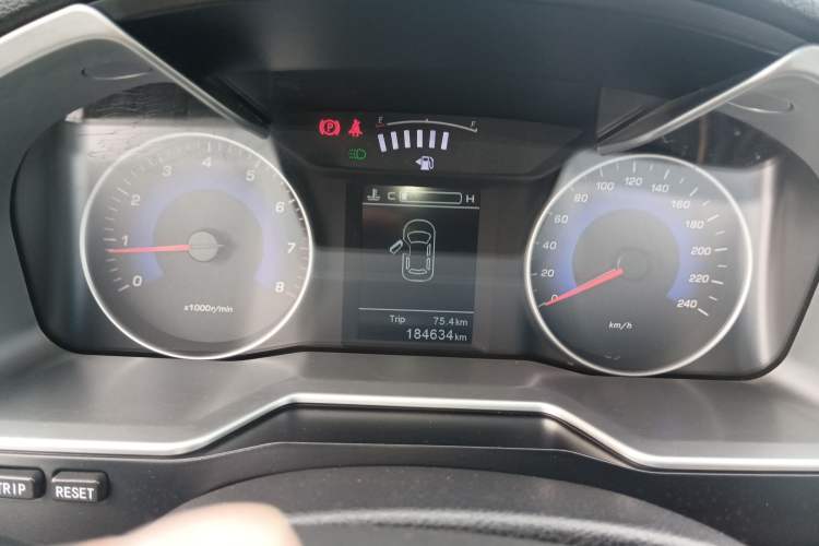 Used Geely Auto Emgrand 2016 Sedan 1.5L Manual Upward Edition Instrument Cluster
