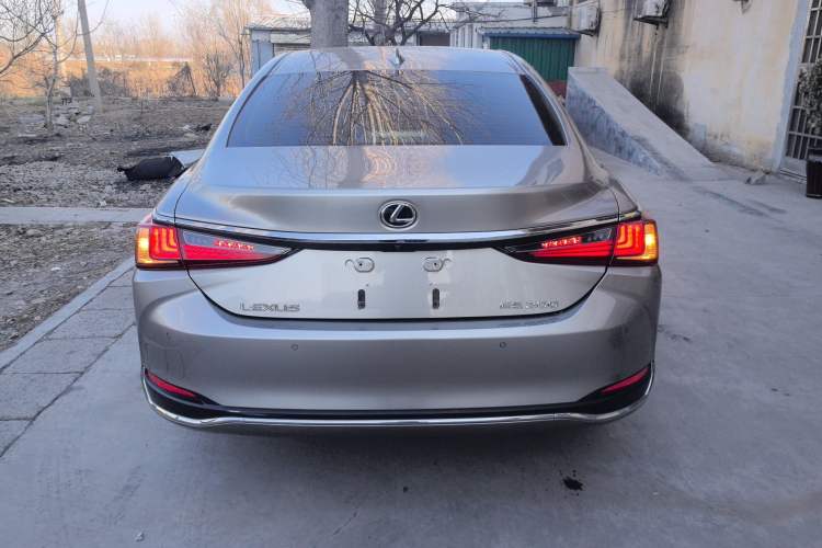 Used Lexus ES 2022 200 Luxury Edition
