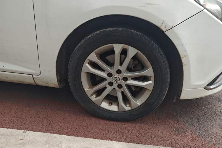 Used MG 5 2014 1.5T Automatic Luxury Model