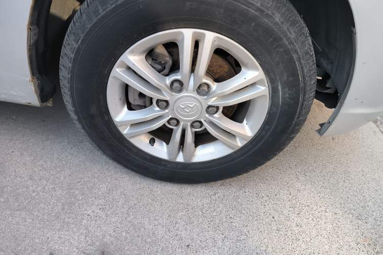 Used SAIC MAXUS G10 2016 2.4L Manual Elite Edition