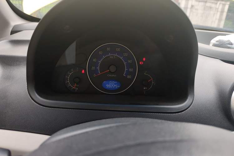 Used CHANGAN Benni mini 2012 1.0L Manual Fashion Edition China IV Standard
