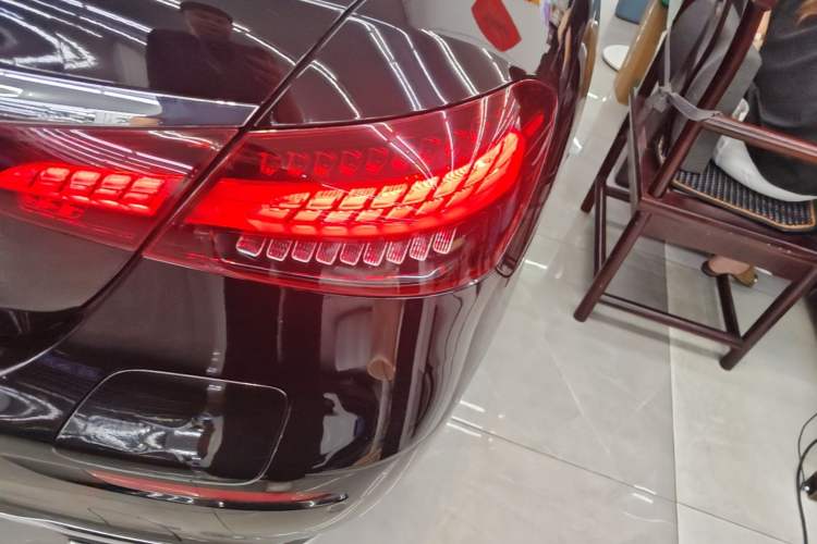 Used Mercedes-Benz E-Class New Energy 2022 Facelift E 350 e L Plug-in Hybrid Sedan
