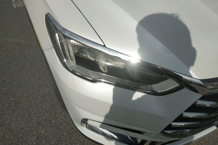 Used BYD Song Pro 2019 1.5T Automatic Elite Edition Right Front Headlight