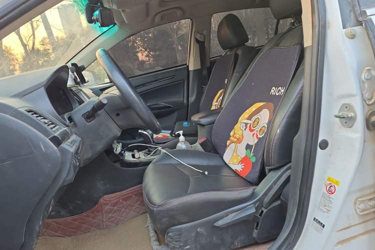 Used BYD e5 2016 300 Prestige Edition Left Front Seat