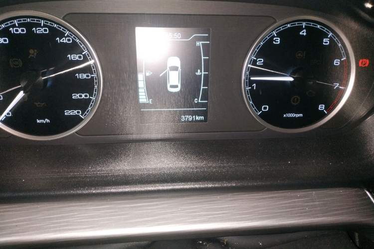 Used Chery Arrizo 5 2024 Edition People's Benefit Version 1.5L Manual Fashion Model