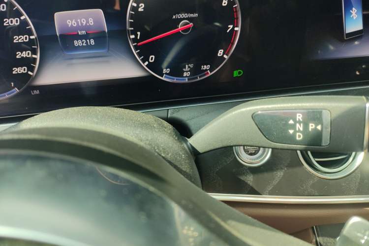 Used Mercedes-Benz E-Class 2019 E 300 L Sporty and Stylish Model