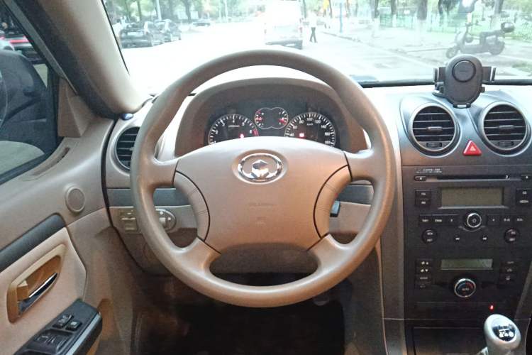 Used Haval H3 2010 Ruiyi Edition 2.0L Luxury Model Steering Wheel