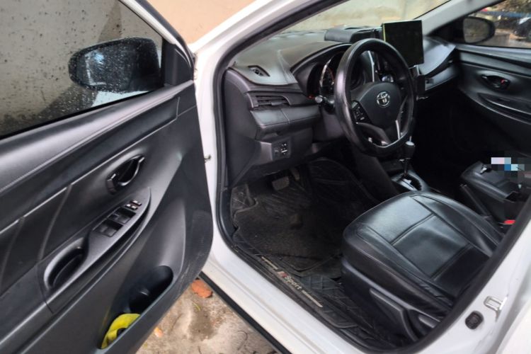 Used Toyota YARiS L Zhi Xuan 2022 X-Trail 1.5L CVT Leading PLUS Edition
