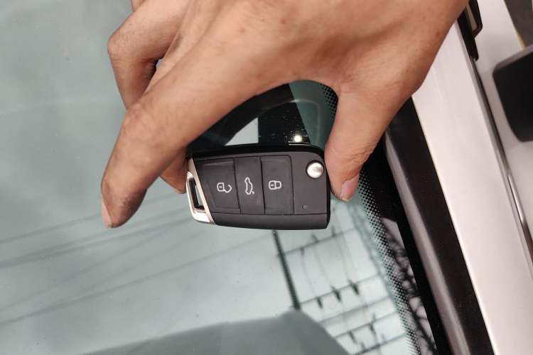 Used Volkswagen Tharu 2019 330TSI Four-Wheel Drive Luxury Edition China VI Standard Vehicle Key