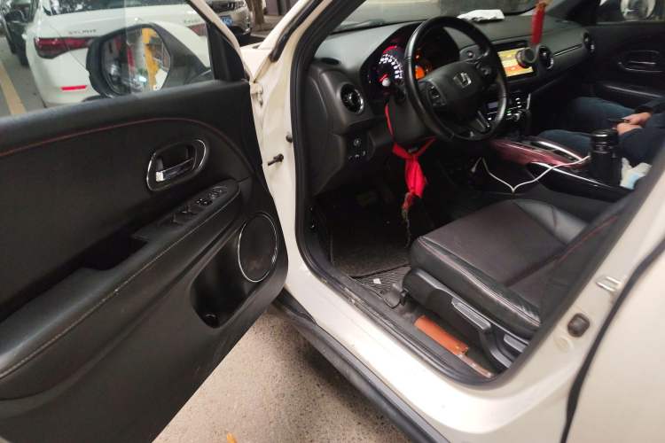 Used Honda XR-V 2015 1.8L VTi CVT Luxury Edition