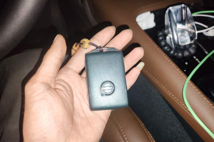 Used Volvo XC90 2023 B6 Zhiya Luxury 7-Seater Vehicle Key